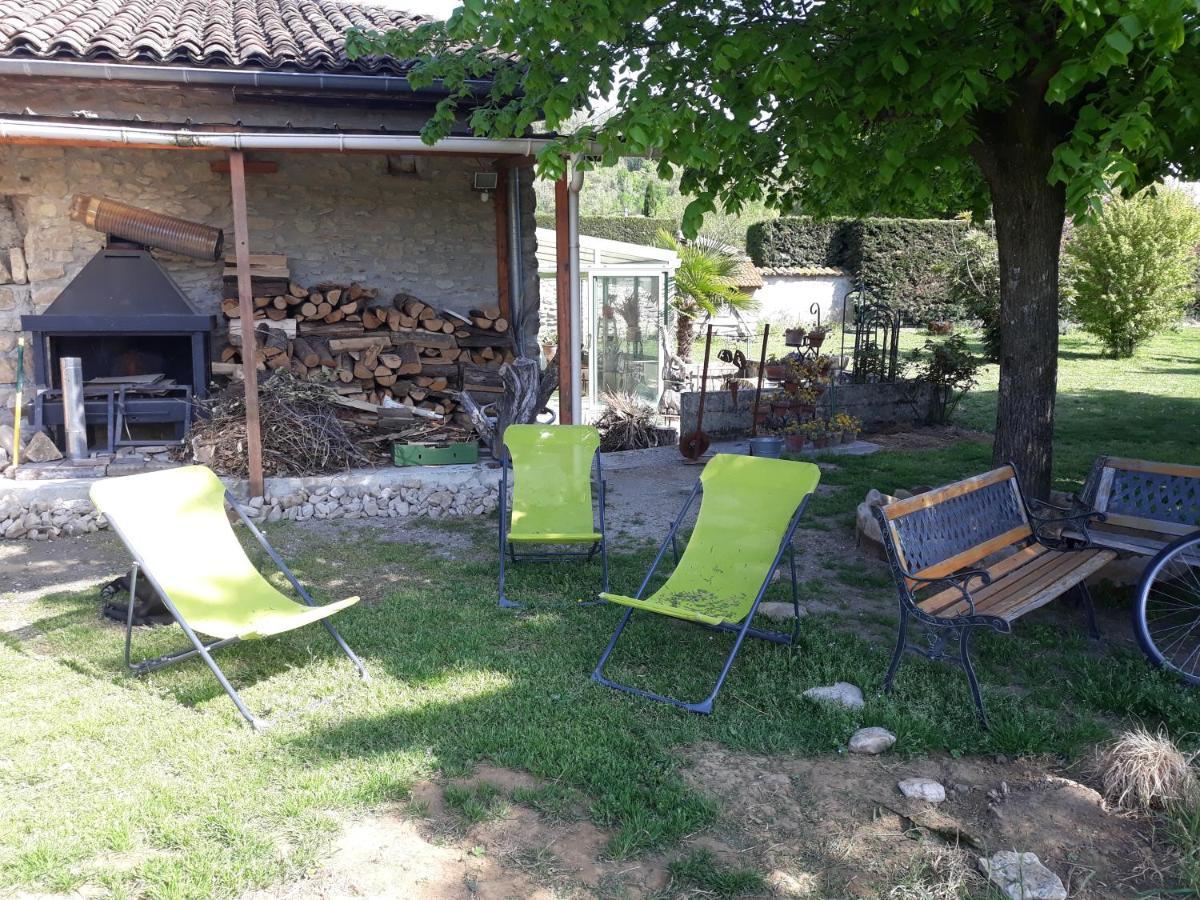 Un Jardin Sur La Colline Apartman Claveyson Kültér fotó